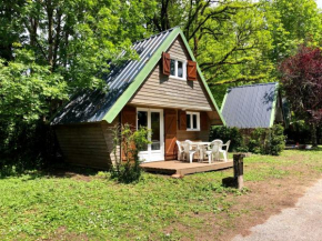 Chalets dans le parc d'un Manoir du 19eme siècle